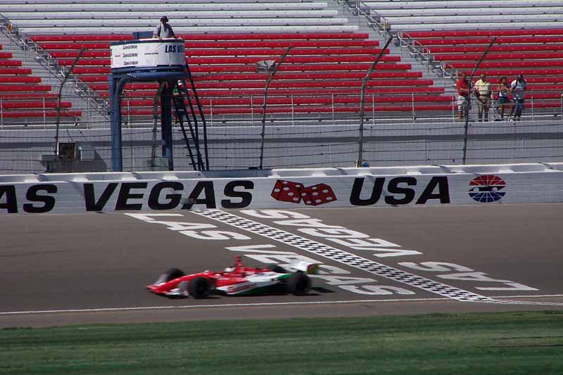 Vegas_Friday_370